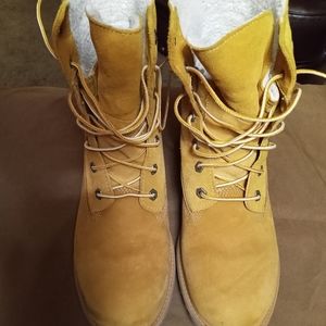TIMBERLAND/  SOLD